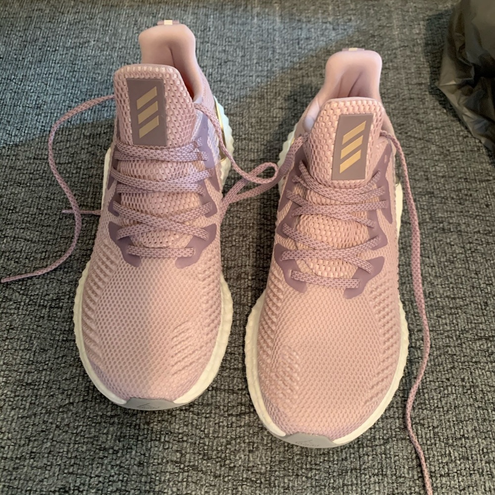 Adidas Alphaboost